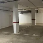 House 公寓 布尔高